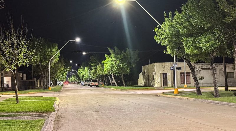 NUEVA ILUMINACIÓN LED PARA CALLE ALMIRANTE BROWN: MALABRIGO SIGUE AVANZANDO CON MÁS INFRAESTRUCTURA URBANA.