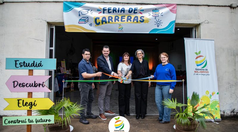 MALABRIGO REALIZÓ LA FERIA DE CARRERAS CON MÁS DE 20 INSTITUCIONES.