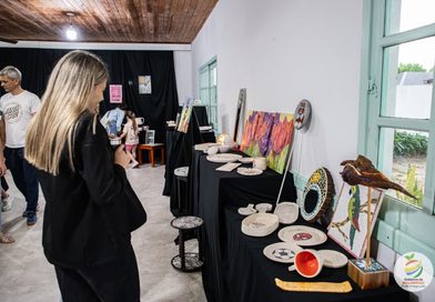 EL MUNICIPIO INVITA A LA MUESTRA ANUAL DE TALLERES CULTURALES Y SOCIALES.